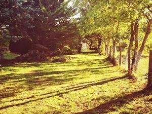 Terrain constructible 1160m2. Proche centre Alboussière