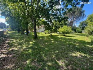 Terrain 900 m² Saint Loubes