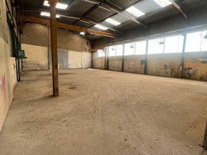 Local d'activite longvic 21