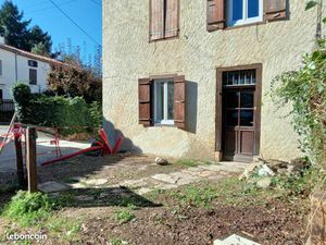 Maison de village vallée de la barguillere