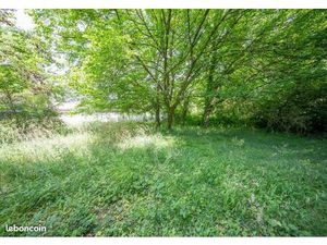 Terrain 1 440 m² Le Pian Medoc