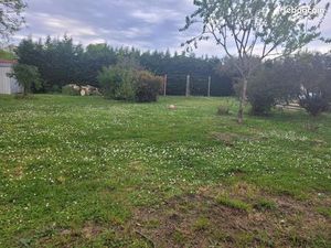 Terrain 1 800 m² Tresses