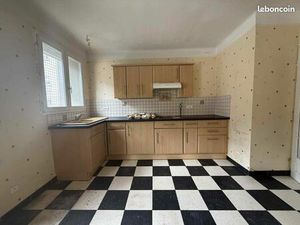 Immeuble 160 m² Sedan