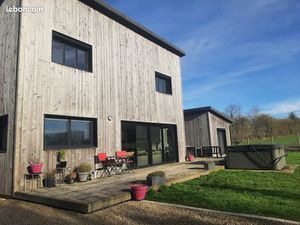 Maison 5ch / 2sdb au calme avec jacuzzi sur 1500m2 de terrain