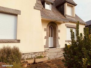 Maison - commerces et école à pieds .160 m2