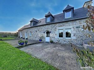 Longère 8 pièces 140 m²