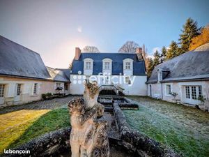 Château 9 pièces 321 m²