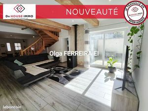 Maison 9 pièces 253 m²