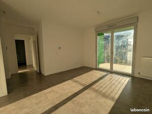 T3 lumineux 57 m² + terrasse + parking – Cenon Gare / Bordeaux Bastide