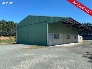 Local industriel 300 m²