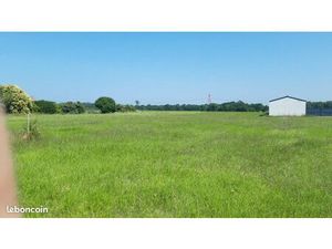 Terrain 583 m² Les Gonds