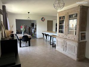 Paradou 13520 Maison plein pied 3 chambres