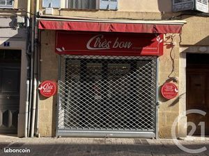 Local commercial 70 m²