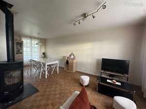 Maison familiale sur la commune de Charentilly