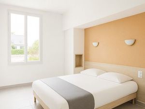 Appartement 40m2 à aménager vue mer • Résidence rénovée •