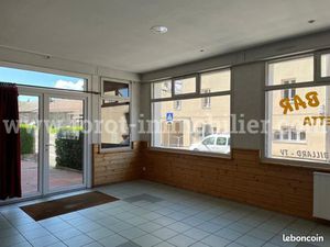 Local commercial 90 m²