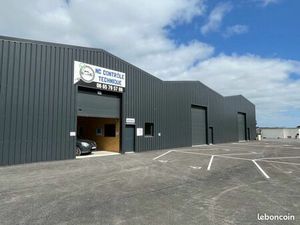 Local/stockage/batiment/entrepot