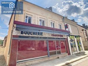 Maison 10 pièces 249 m²