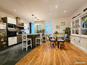 Loue maison hyper centre