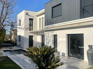 Villa contemporaine de prestige