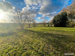 Terrain viabilisé 895M2