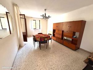 Appartement 4 pièces 75m² + Terrasse 25m² + Parking + Cave – LUMINEUX & CALME - La Trinité