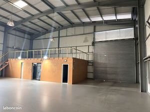 Local commercial 400 m² Mezzavia