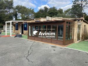 Local commercial 220 m² Le Muy