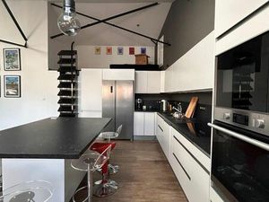 Appartement 3 pièces 136 m²