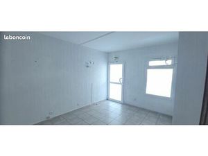A vendre Local Professionnel / Commercial