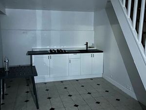 Location t2 centre ville beauvais