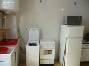 Grand studio de 27m lumineux privas