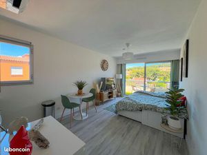 Studio meuble dernier etage ascenseur - balcon