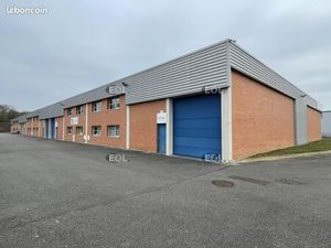 Local d'activité 389 m²