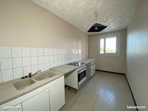 APPART 69 M2 LAVAL Murat