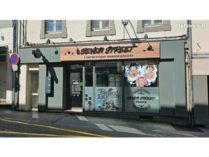 Local commercial hyper centre Mayenne