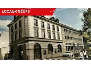 Bureaux 102 m²