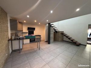 Immeuble 250 m² Montgailhard