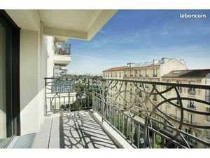 Studio 27m2 meublé  sécurisé  gardien  calme et lumineux à Levallois Perret