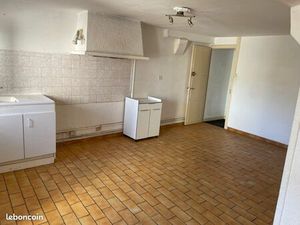 Maison 2chambres cour chai