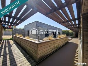 Propriété 17 pièces 399 m²