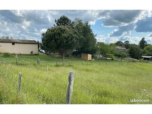 Terrain 2 530 m² Saint Martin De Coux