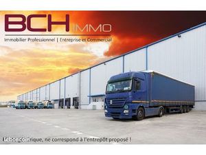 Local industriel 810 m²