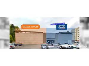 Local 382 m² Louviers