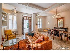 Propriété 8 pièces 273 m²