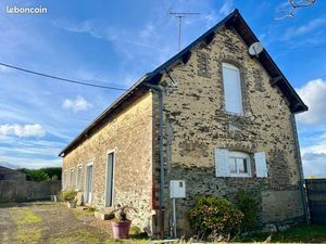 Maison avec dépendance sur beau terrain