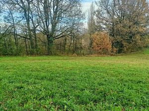 Terrain 3 600 m² Terrasson Lavilledieu