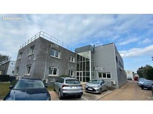 Bureaux 1 000 m²