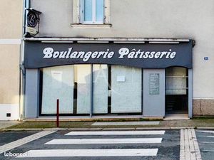 Boulangerie  local commercial 134 m² VERN D ANJOU
