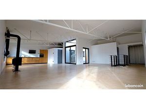 Loft 170m2 avec Garage 120m2